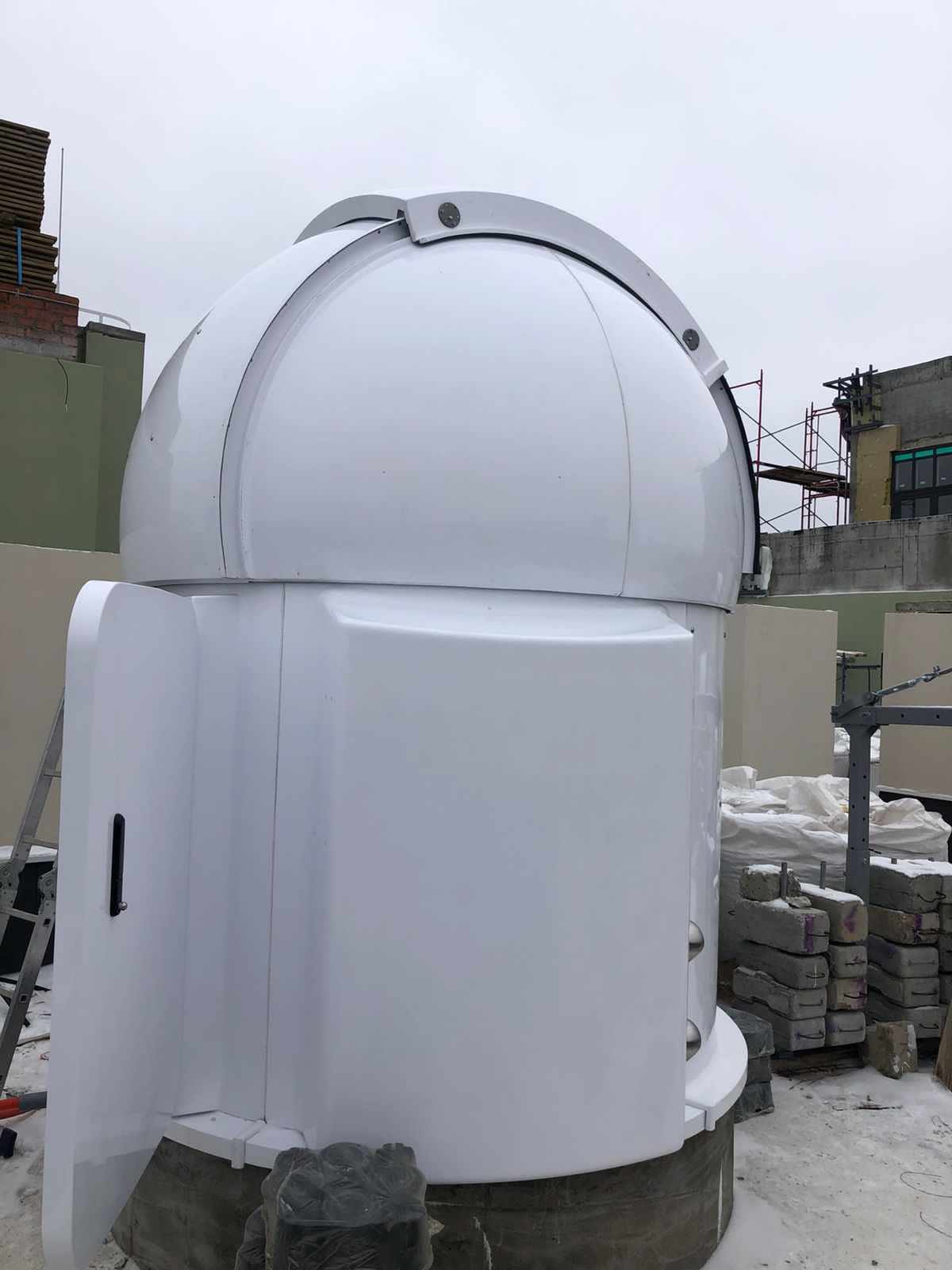 Купол АК-2,15 «Automatic» — Г. Киров, крыша 18-ти этажного МКД